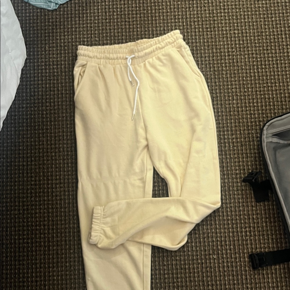 Women’s Cream Jogger Pants